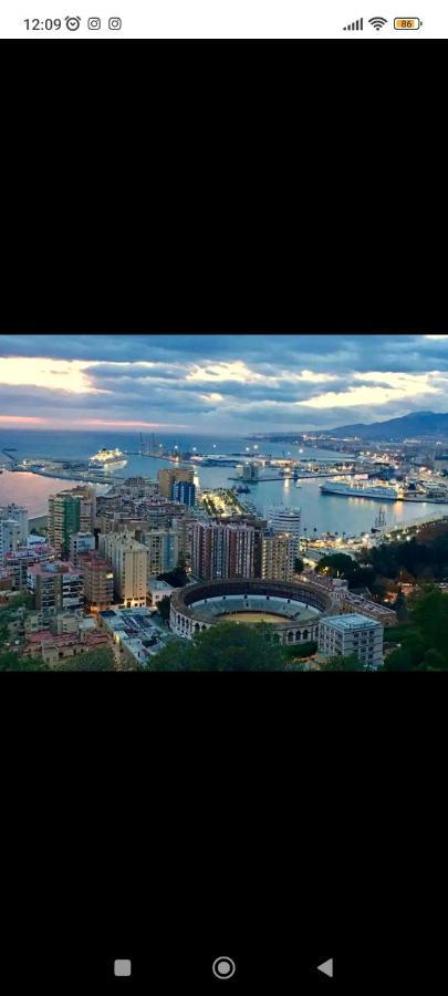 Habitacion Privada, Apartamento Centro Malaga Cerca De La Playa Exteriör bild